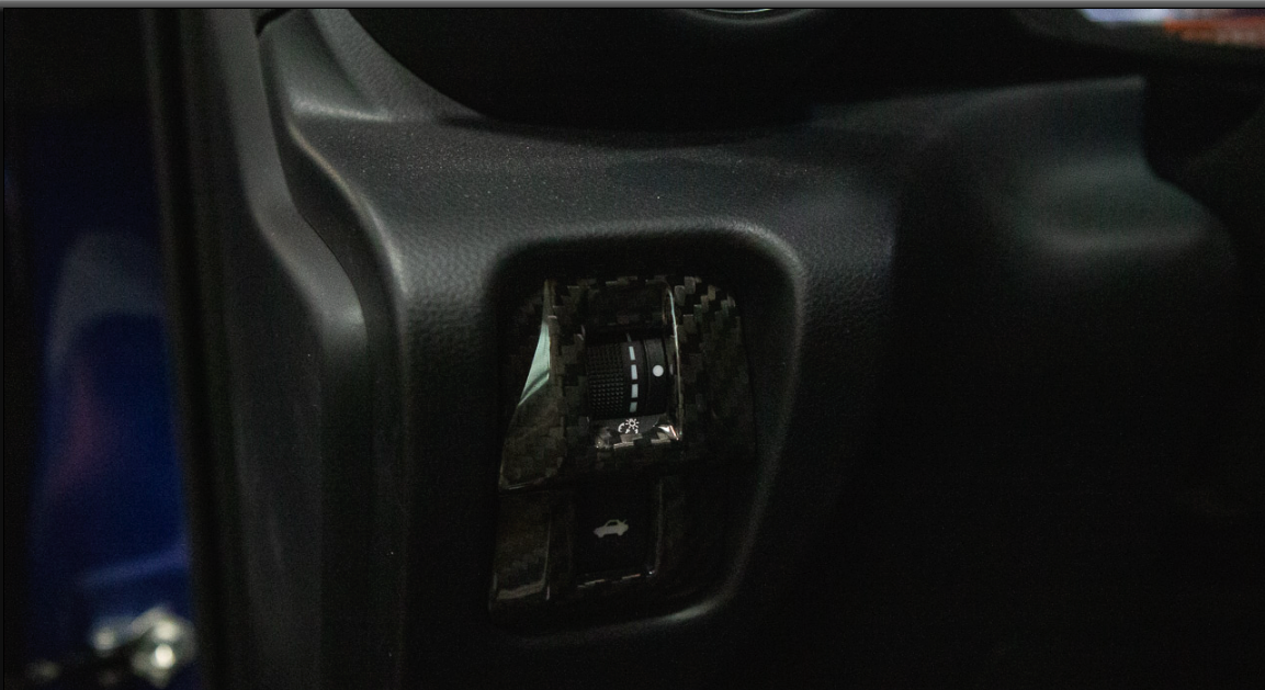 REVEL CARBON CLUSTER SWITCH PANEL COVER: 86/BRZ 2022 - 0
