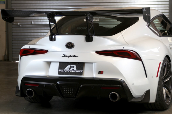 APR GTC-300 WING 67": SUPRA 2020
