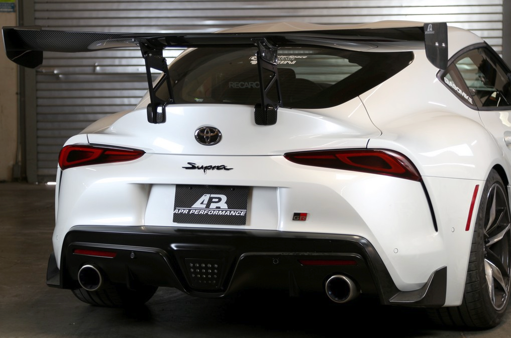 APR GTC-500 WING 71": SUPRA 2020