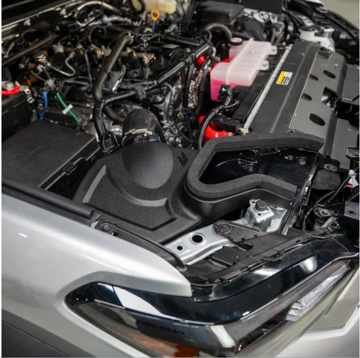Mishimoto 2024+ Toyota Tacoma Performance Air Intake - Oiled