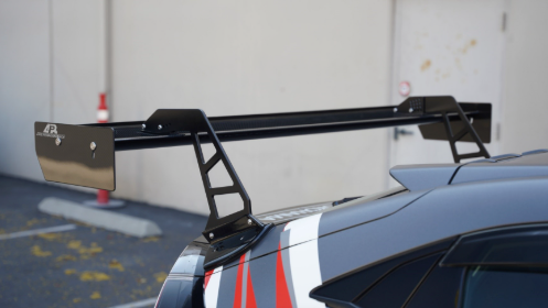 APR GT-250 WING: CIVIC TYPE R 17-22 (SWAN NECK) 61"