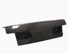 OEM-Style Carbon Fibre Trunk Lid for 1994-2001 Acura Integra Saloon
