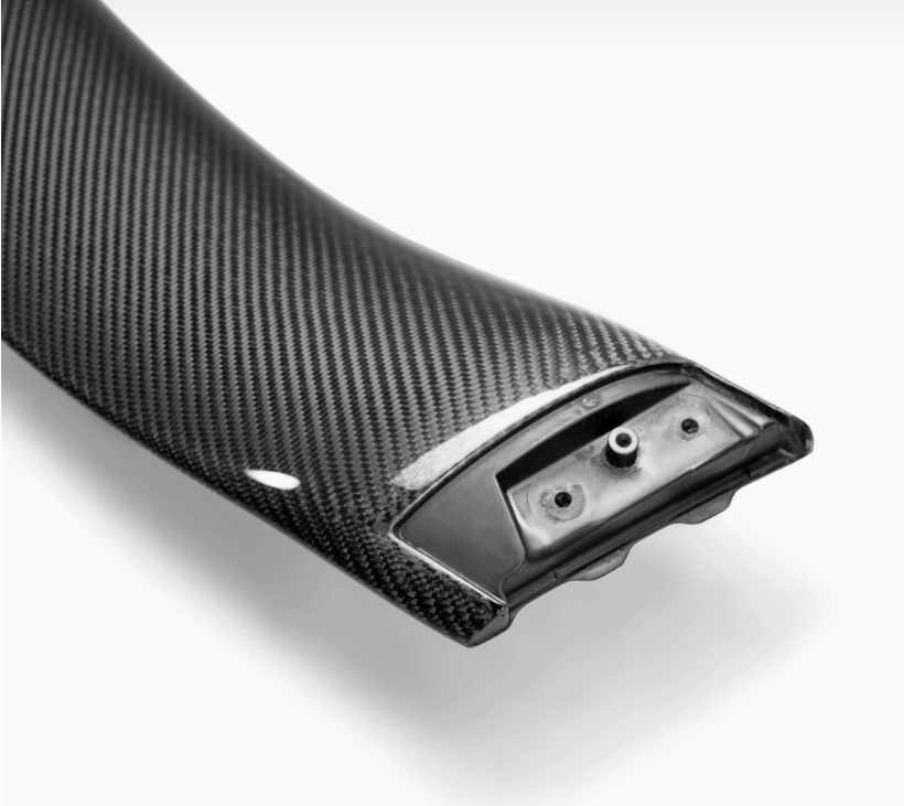 OEM-Style Carbon Fiber center for 2017-2021 Honda Civic Type R Rear Spoiler