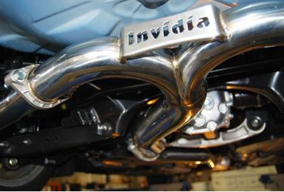 Invidia 15+ Subaru WRX/STI 4Dr Q300 Twin Outlet Rolled Titanium Burnt Quad Tip Cat-Back Exhaust